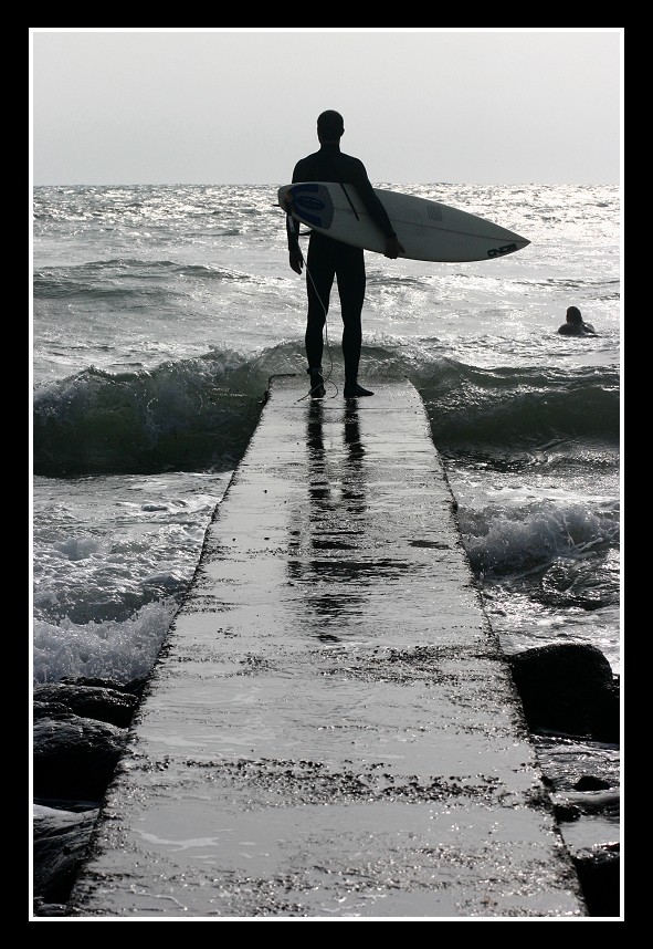 shadow surfer by aga